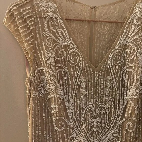 BHLDN White/Cream Beaded Gown - Size 4 - Picture 6 of 9